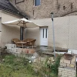 Apartment Am *